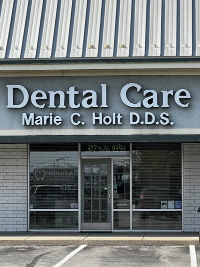 outside view of Holt Dental in Fishers, IN